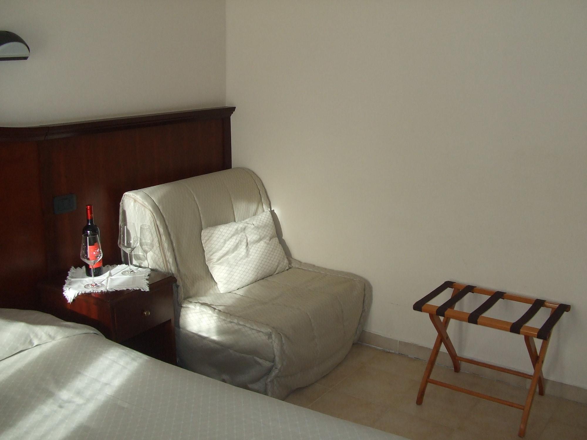 Hotel Stella Del Sud 칼라세타 외부 사진